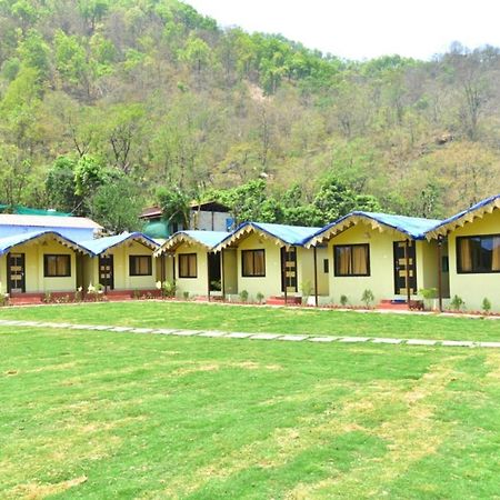 Garud Chatti River Resort Risikés Kültér fotó